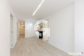 Piso en venta en Les Planes en Hospitalet de Llobregat, L´