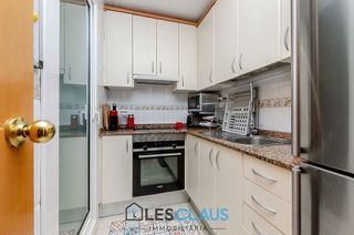 Piso en venta en Sants en Barcelona