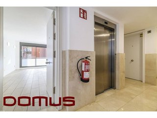 Piso en venta en Sant Josep en Hospitalet de Llobregat, L´