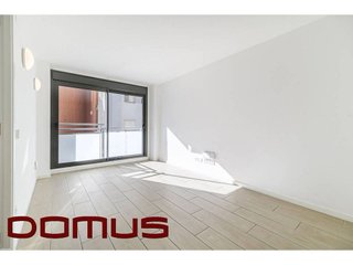Piso en venta en Sant Josep en Hospitalet de Llobregat, L´