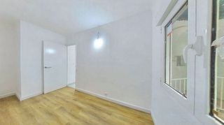 Piso en venta en El Raval - Safaretjos en Santa Coloma de Gramanet