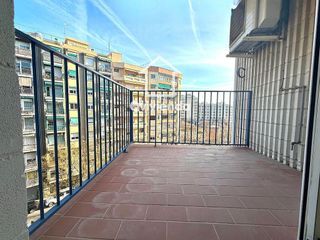 Piso en venta en Concòrdia en Sabadell