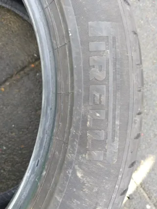 Neumáticos 255/45 R18
