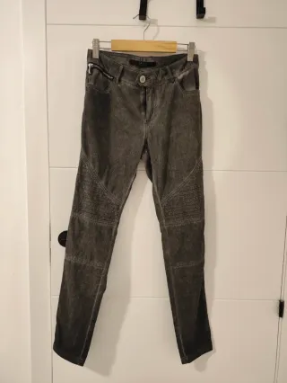 Pantalones pitillo elástico gris Precio negociable