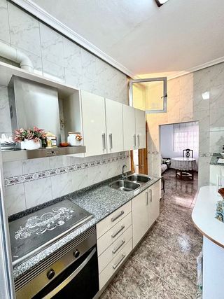 Piso en venta en Los Ángeles - Cruz de Caravaca en Almería