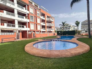 Piso en venta en Les Marines/Las Marinas en Dénia