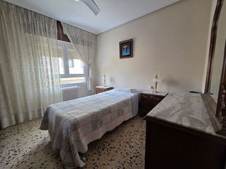 Piso en venta en Franciscanos en Albacete