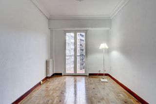 Piso en venta en Amara - Berri en San Sebastián-Donostia