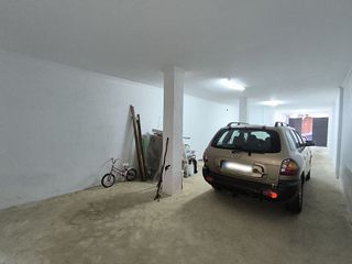 Local comercial en venta en Andújar