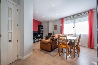 Piso en venta en Universidad en Ávila