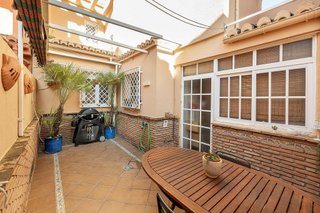 Casa adosada en venta en Huétor Vega