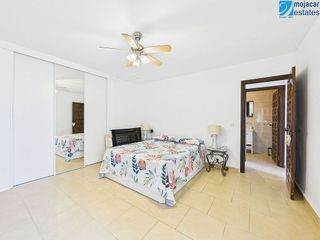 Chalet en venta en Las Ventanicas - La Paratá en Mojácar