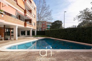 Piso en venta en Montmar en Castelldefels