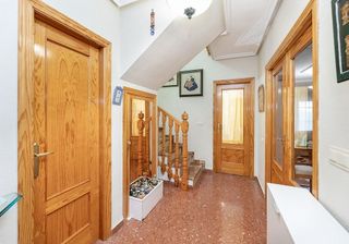 Casa adosada en venta en Otura