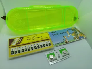 Mini Piano Eletrônico Vintage