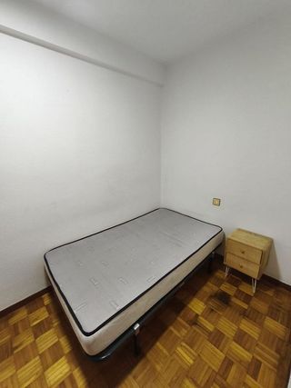 Piso en venta en Barrocanes en Ourense