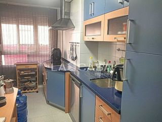 Piso en venta en La Granja-La Colina-Los Pastores en Algeciras