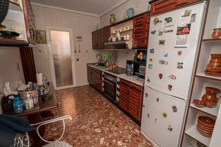 Piso en venta en Linares