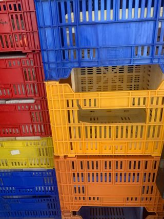 Cajas de plástico apilables