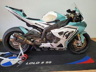 BMW S1000RR Verde y Blanca