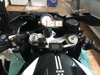 BMW S1000RR Verde y Blanca