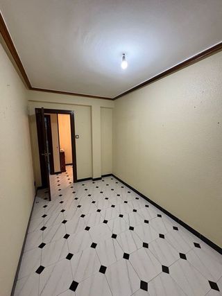 Piso en alquiler en Oliver en Zaragoza