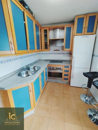 Casa adosada en venta en La Granja-La Colina-Los Pastores en Algeciras