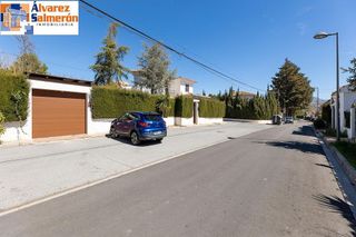 Chalet en venta en Albolote