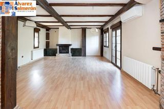 Chalet en venta en Albolote