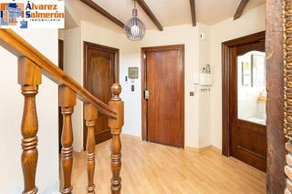 Chalet en venta en Albolote