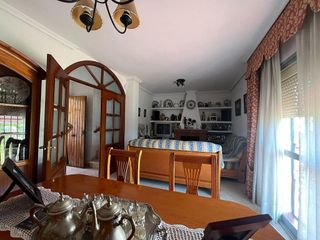 Casa pareada en venta en San García en Algeciras