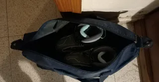 Patines en línea grises