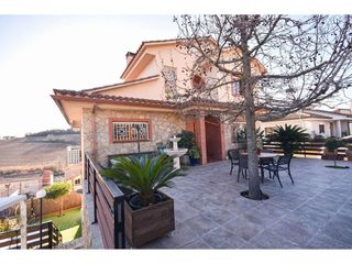 Casa en venta en Roca del Vallès, la