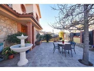 Casa en venta en Roca del Vallès, la