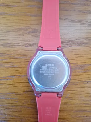Reloj Casio Digital Deportivo Rojo
