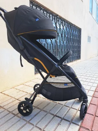 Silla de paseo Chicco Glee ligera