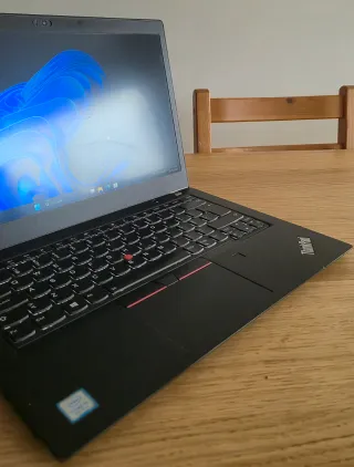 Lenovo i5 SSD 8GB RAM Ofertas muito bom estado