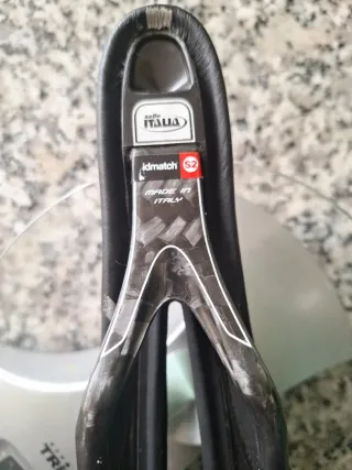 Sillín Selle Italia SLR Kit Carbonio 135mm