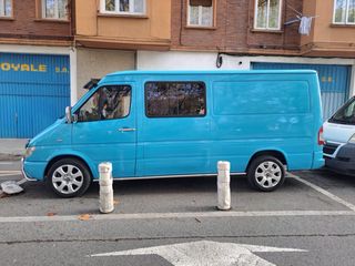 Mercedes-Benz Sprinter 2005