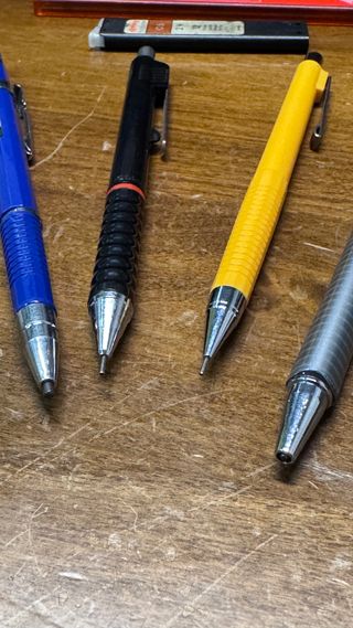 Conjunto Lapiseiras 0.5 e 0.3