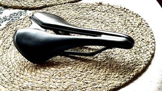 Sillín Specialized Romin Evo Carbono 155mm