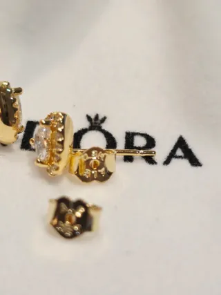 Pendientes Pandora Corazón Baño Oro 14k