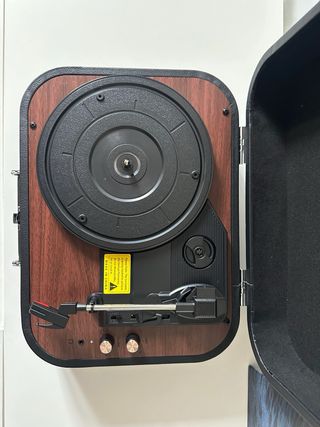 Tocadiscos Voksun negro