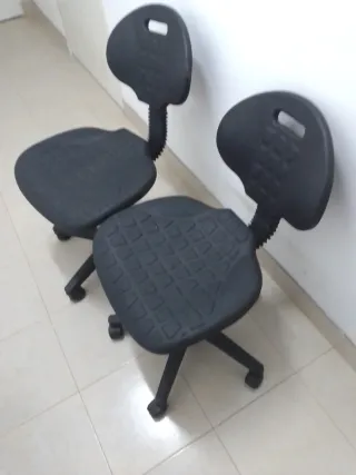 Lote 2 sillas oficina