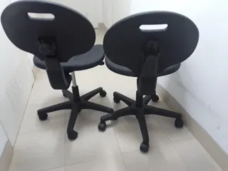 Lote 2 sillas oficina