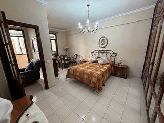 Piso en venta en Santa Catalina - Canteras en Palmas de Gran Canaria(Las)