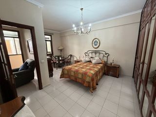 Piso en venta en Santa Catalina - Canteras en Palmas de Gran Canaria(Las)