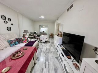 Casa adosada en venta en Utrera