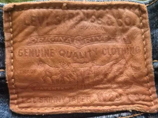 Pantalón vaquero hombre