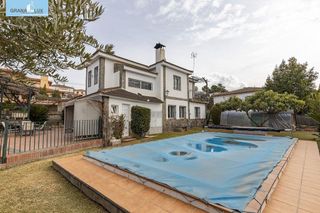 Chalet en venta en Otura